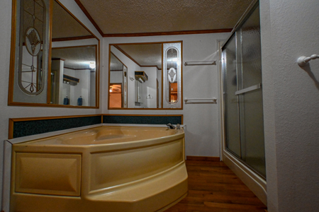 Home on land for sale in Hickory County Missouri - image 39