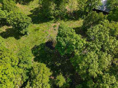 Home on land for sale in Hickory County Missouri - image 20