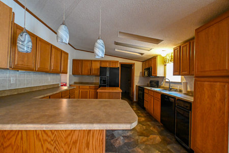 Home on land for sale in Hickory County Missouri - image 31