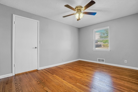 Home for Sale in Clinton, Custer County, Oklahoma - image 19