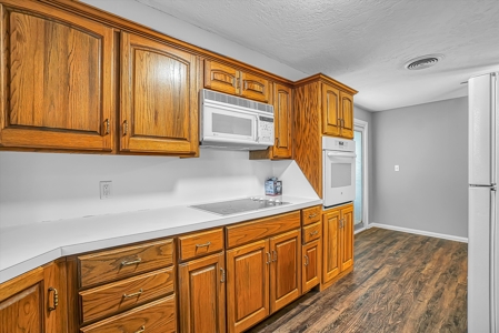 Home for Sale in Clinton, Custer County, Oklahoma - image 16