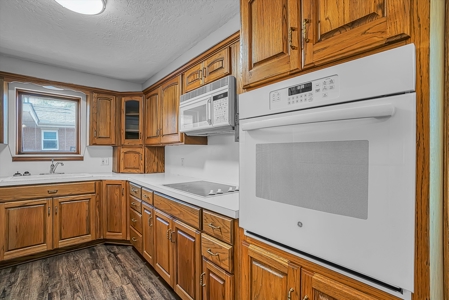 Home for Sale in Clinton, Custer County, Oklahoma - image 13