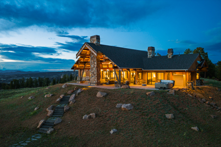Colorado Luxury Ranch with Custom Home, 440 acres, 3 ponds, BLM - image 3