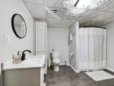 Luxury and Comfort Meet in This Gorgeous Move-In Ready Home - image 31