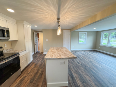 3 Bedroom Renovated Ranch in Lincoln, Maine - image 9