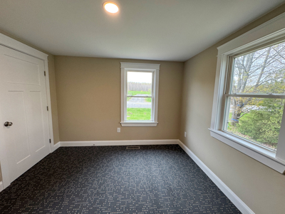 3 Bedroom Renovated Ranch in Lincoln, Maine - image 17