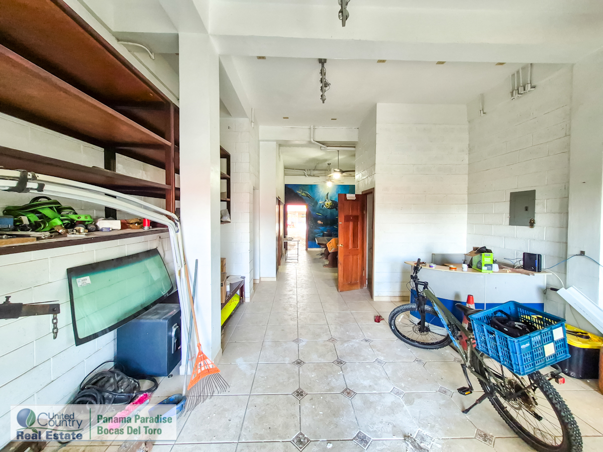 Prime Geschäftshaus – Bocas Town, Isla Colón – 8
