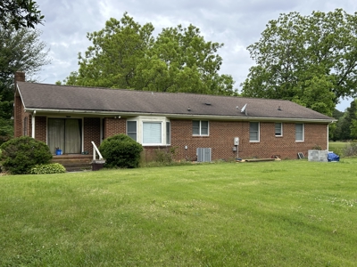 Spacious Country Living with Room to Grow! - image 3