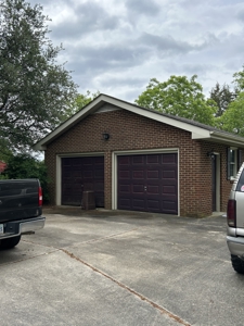 Spacious Country Living with Room to Grow! - image 4