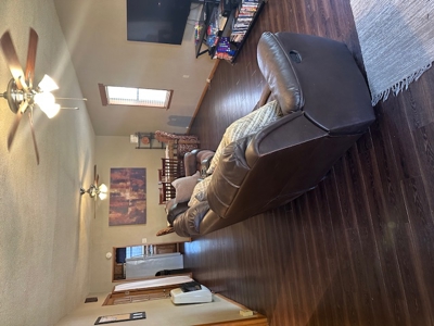 1565 High Street Waynoka, OK Located in friendly neighborhood - image 2