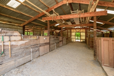 Davis, California Horse Properties with Country Homes for Sale - image 5