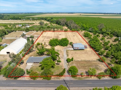 Davis, California Horse Properties with Country Homes for Sale - image 1