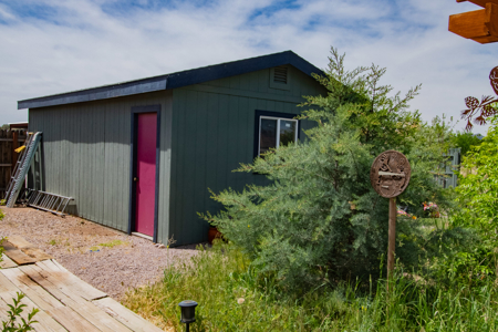 Horse / Farm Property in Small Town For Sale Northern AZ - image 16