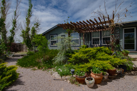 Horse / Farm Property in Small Town For Sale Northern AZ - image 31