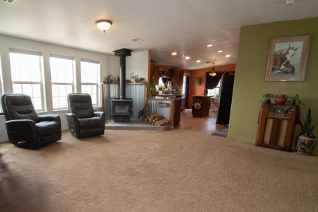 Horse / Farm Property in Small Town For Sale Northern AZ - image 10