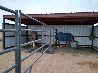Horse / Farm Property in Small Town For Sale Northern AZ - image 22