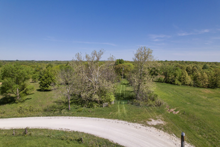 Land For Sale in Caldwell County MO – Prime Recreation Property - image 2