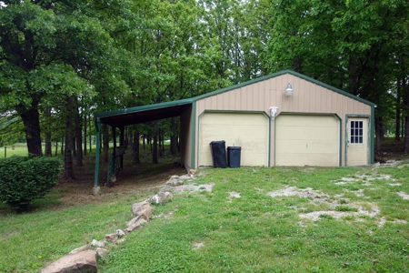 Beautiful Country Home On 9 Acres For Sale In Mtn View Missouri!! - image 32