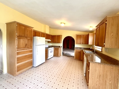 Home With A View For Sale in Cedaredge CO - image 4