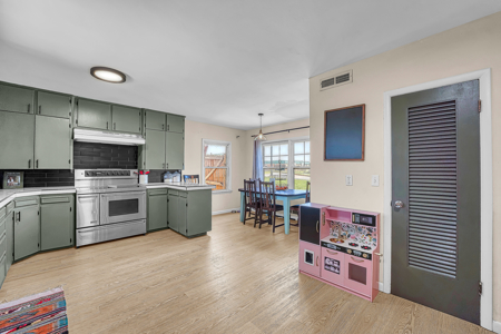 Home For Sale In Thomas, Oklahoma - image 11