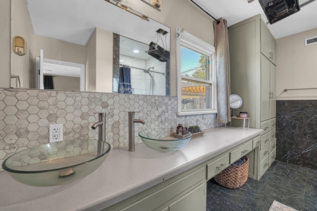 Home For Sale In Thomas, Oklahoma - image 20