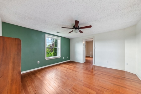 Country Home for Sale in Maury County, Tennessee - image 28