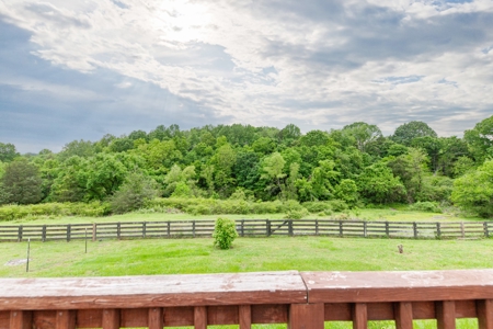 Country Home for Sale in Maury County, Tennessee - image 38