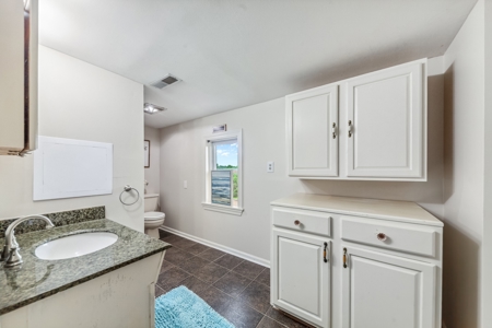 Country Home for Sale in Maury County, Tennessee - image 25