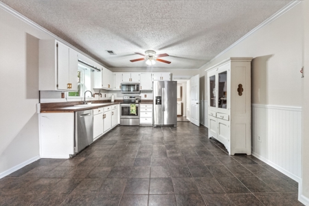 Country Home for Sale in Maury County, Tennessee - image 21