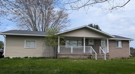 Home in Harrisville MI near Lake Huron - image 1