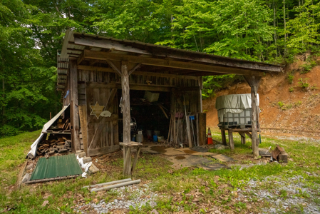 Off-Grid Oasis in the Heart of Hancock County Tennessee - image 46