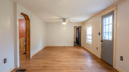 Hobby Farm and Home for sale Oregon County - image 17