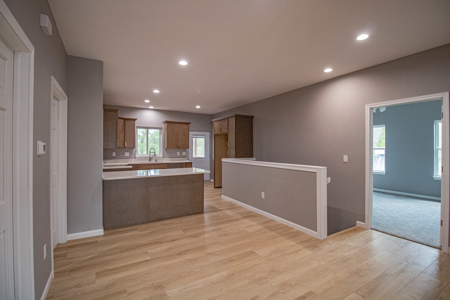 Anamosa Country Home For Sale With Timber - image 5