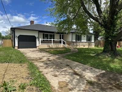 Remodeled Home for Sale in Salem, Missouri - image 2