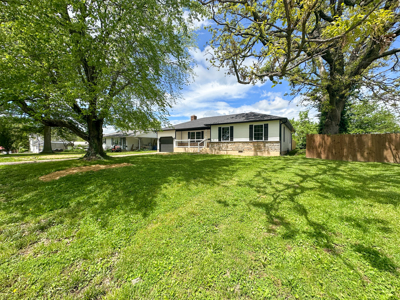 Remodeled Home for Sale in Salem, Missouri - image 3