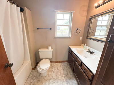 Country Home for Sale in Salem, Missouri - image 31