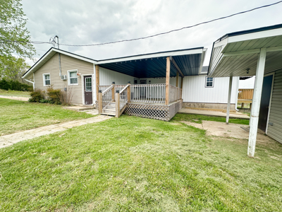 Country Home for Sale in Salem, Missouri - image 6