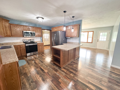 Country Home for Sale in Salem, Missouri - image 17