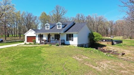 Country Home for Sale in Salem, Missouri - image 1