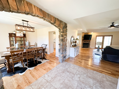 Country Home for Sale in Salem, Missouri - image 11