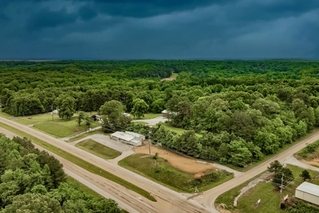 Turn-Key Bar & Grill / Night Club for Sale near Kentucky Lake, TN - image 37