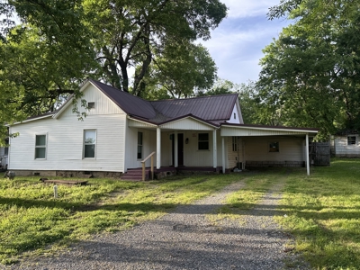 Home for Sale in Wilburton, OK - image 1