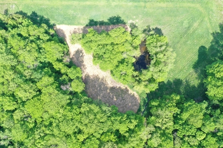 140 Acres m/l with CRP Income, Lake, and Prime Hunting - image 14