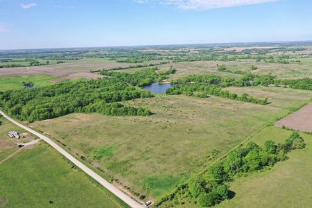 140 Acres m/l with CRP Income, Lake, and Prime Hunting - image 3