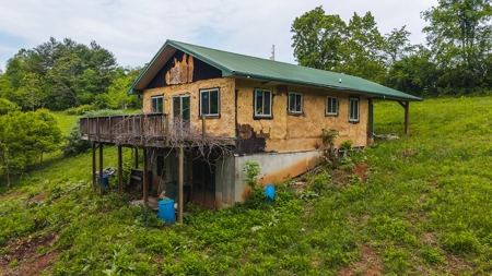 Offering #1 - Home with Water Access at Claytor Lake - image 10