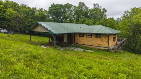 Offering #1 - Home with Water Access at Claytor Lake - image 9