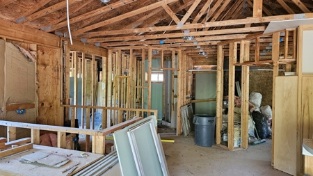 Offering #1 - Home with Water Access at Claytor Lake - image 26