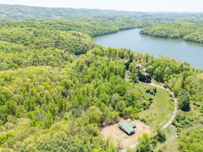 Offering #3 - Building Site with Water Access at Claytor Lake - image 1