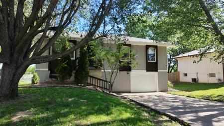 Town Home For Sale Clinton, MO - image 2