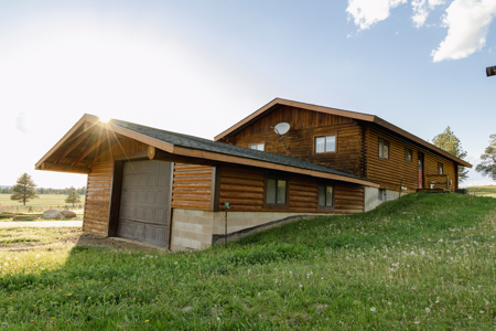 Scenic Montana Ranch with Elk, Deer & Trout Fishing - image 43